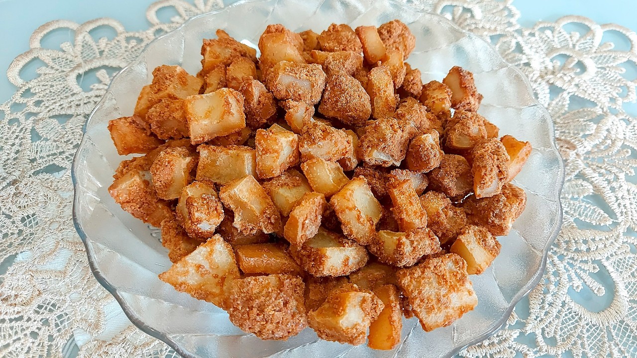 Coquinho crocante caramelizado no espeto